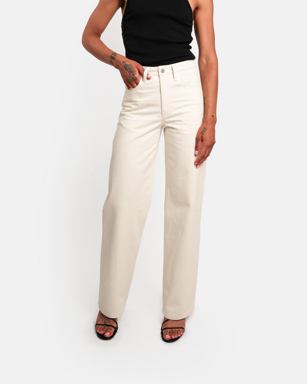 Fit Archive: Wide leg jeans in natural