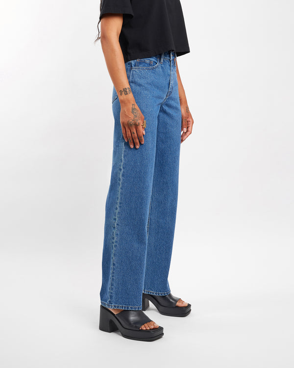 Fit Archive: Wide leg jeans in organic mid vintage