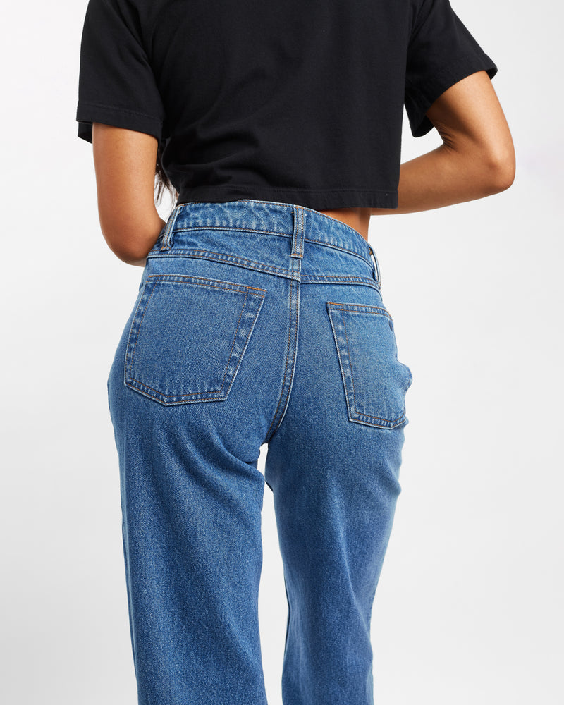 Fit Archive: Wide leg jeans in organic mid vintage