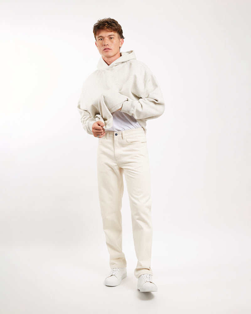 Relaxed tapered fit jeans in natural