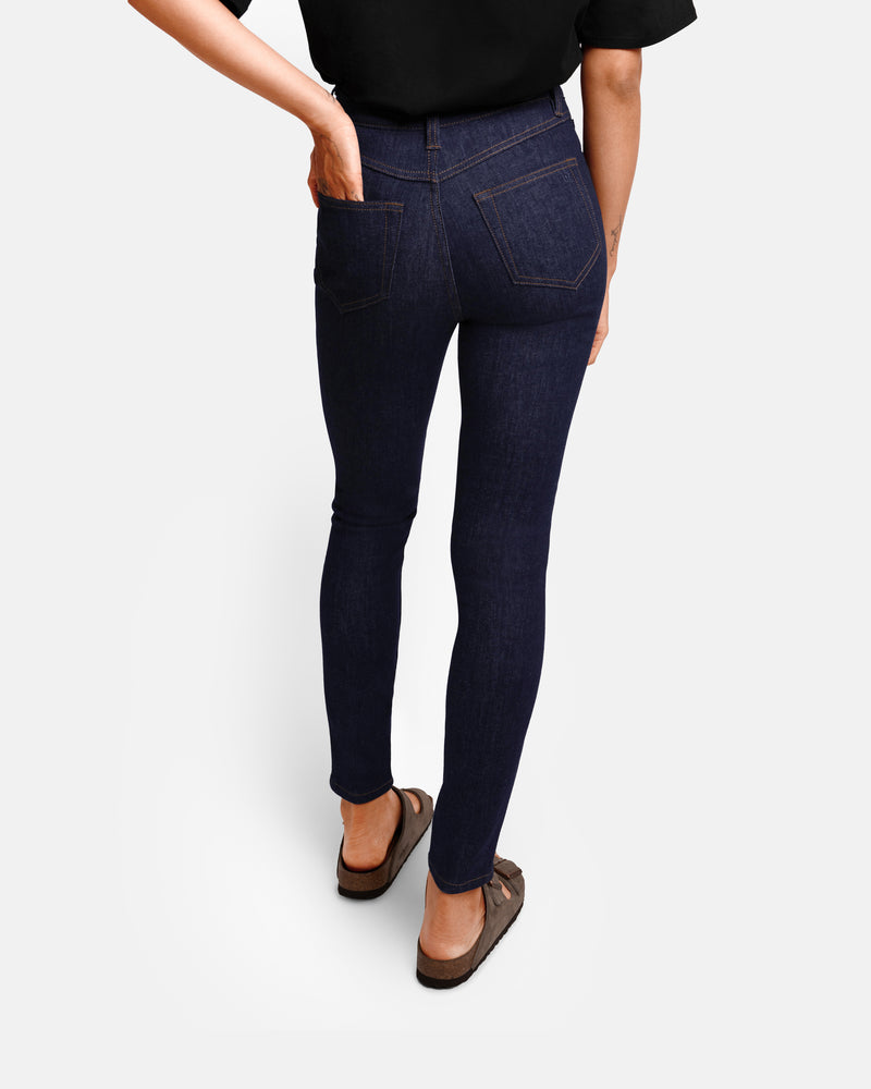 Fit Archive: Skinny jeans in space blue