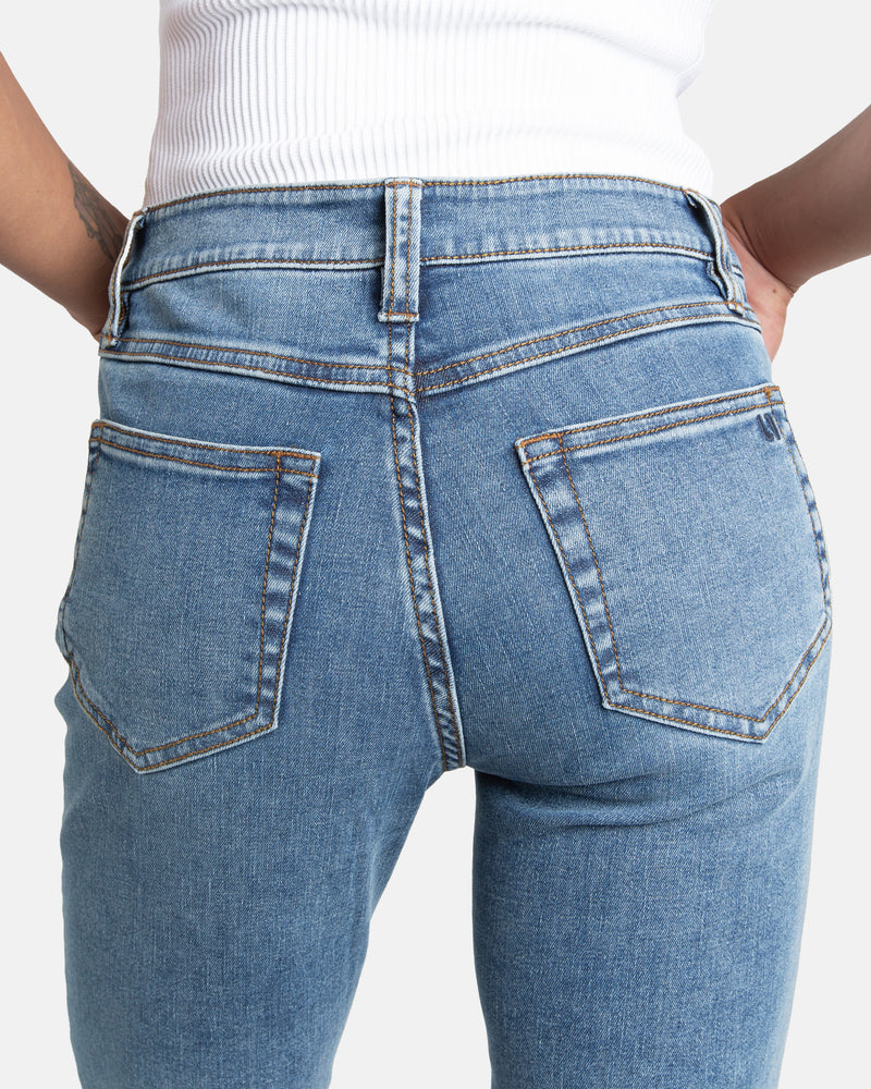 Fit Archive: Slim straight fit jeans in glacier wash