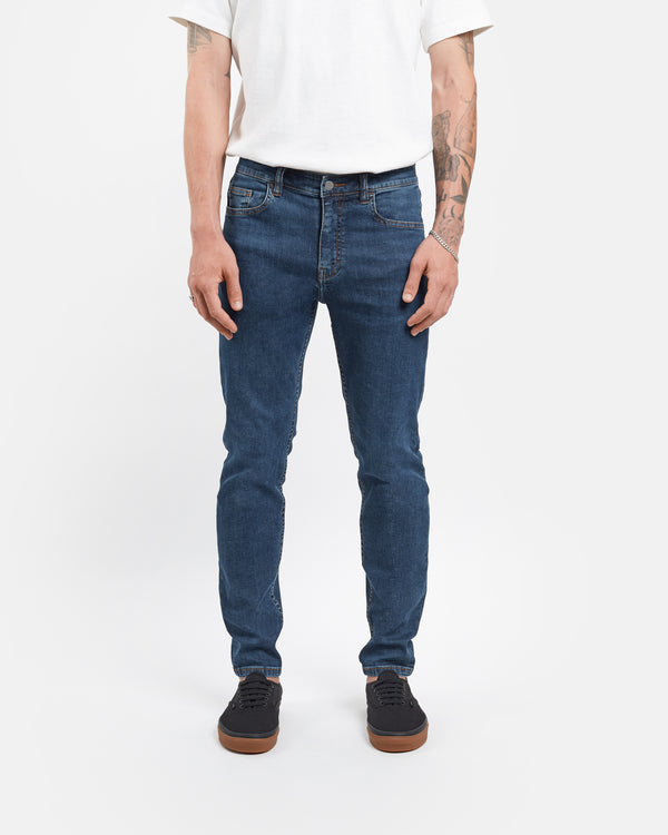 Slim fit jeans in mid blue